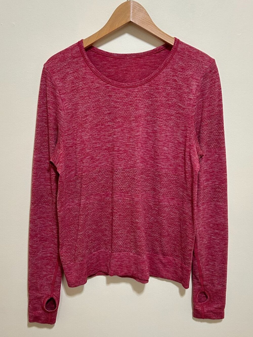 Lululemon Long Sleeve Top Red Size 10